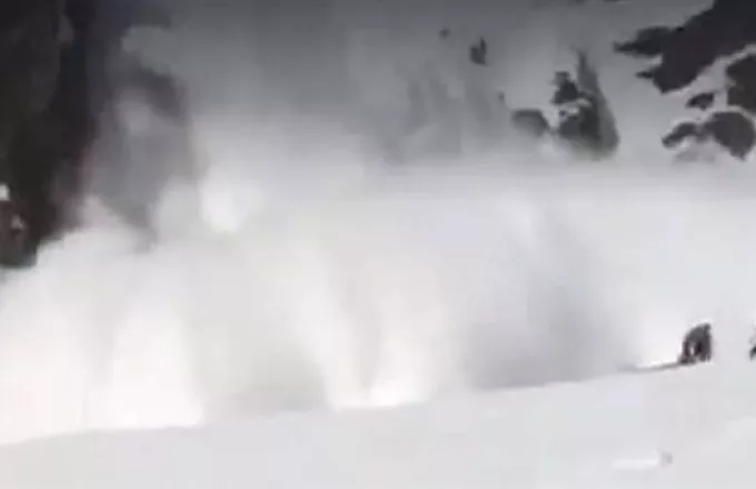 Βίντεο ντοκουμέντο από την φονική χιονοστιβάδα στην Ελβετία  