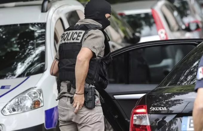 Δύο τραυματίες από πυροβολισμούς έξω από τζαμί στη βορειοδυτική Γαλλία 