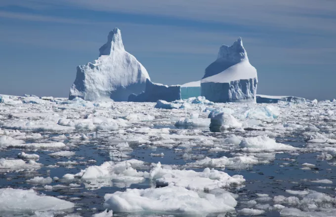 Κύμα καύσωνα έλιωσε το 20% του χιονιού σε νησί της Ανταρκτικής
