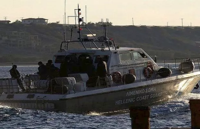 Καταδίωξη σκάφους από το Λιμενικό στη Ρόδο, διέφυγε προς τις τουρκικές ακτές