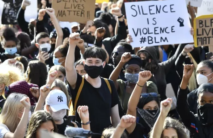 Τζορτζ Φλόιντ: Διαδηλώσεις σε όλον τον κόσμο κατά του ρατσισμού και της αστυνομικής βίας