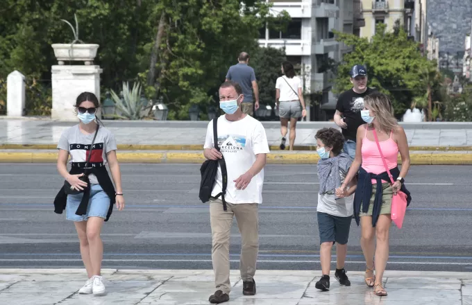 Σε ισχύ τα νέα μέτρα: Μάσκα παντού και απαγόρευση κυκλοφορίας μετά τα μεσάνυχτα- Ποιοι εξαιρούνται