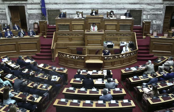 Στη Βουλή η τροπολογία για την τηλεργασία στο 40% στον ιδιωτικό τομέα