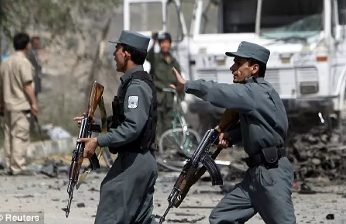 Αφγανιστάν: Περισσότεροι από 35 νεκροί πολίτες σε επιθέσεις στη χώρα 
