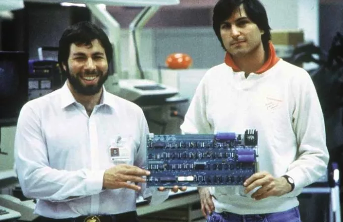 Έναντι 516.000 ευρώ δημοπρατήθηκε ένας λειτουργικός Apple 1 του 1976