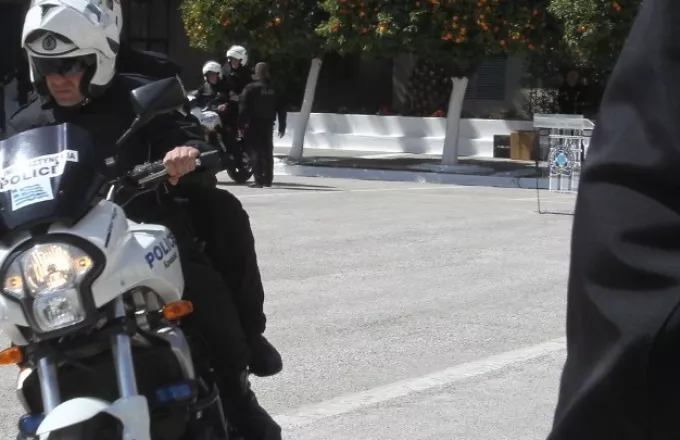Θεσσαλονίκη: Συνελήφθη «μετρ» στις διαρρήξεις αυτοκινήτων 