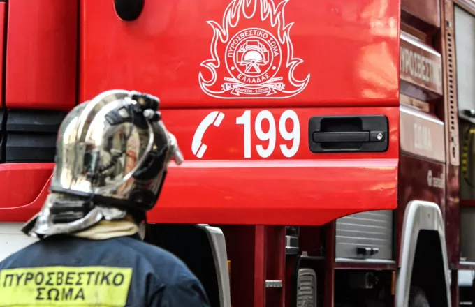 Πυρκαγιά σε ορνιθοτροφείο στην περιοχή Κατρί στην Εύβοια