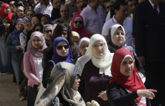 Αίγυπτος: Νοθεία κατά το δημοψήφισμα καταγγέλλει η αντιπολίτευση