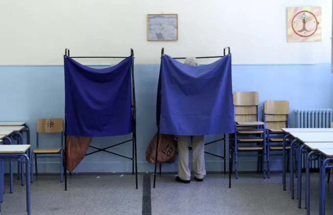 Εκλογές 2019: Αντίστροφη μέτρηση για το κλείσιμο της κάλπης