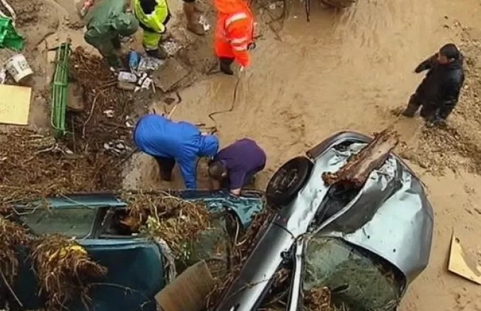 Ισπανία: Τουλάχιστον επτά νεκροί από τις καταρρακτώδεις βροχές 