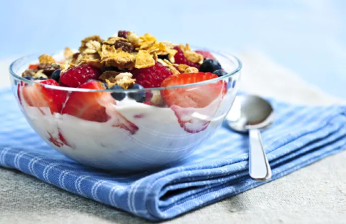 Όσοι τρώνε πρωϊνό συνηθίζουν να τρώνε κατά 12,3% πιο υγιεινά (infographic)