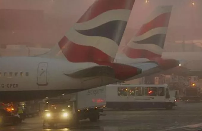 Ακυρώσεις πτήσεων λόγω ομίχλης στο Λονδίνο
