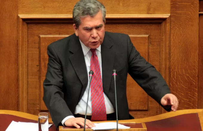 Μητρόπουλος: Άλλο κυρώσεις για πλαστά πιστοποιητικά, άλλο να λείπουν λίγες μέρες προϋπηρεσίας