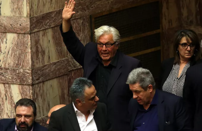 Παραιτήθηκε από βουλευτής ο Παπαχριστόπουλος, τέλος η ΚΟ των ΑΝΕΛ