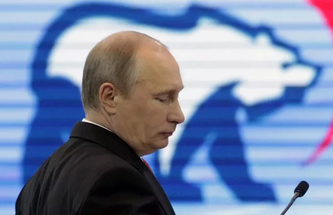 Κρατική βοήθεια 31 δισ. ζητά από τη Μόσχα ο κολοσσός πετρελαίου Rosneft