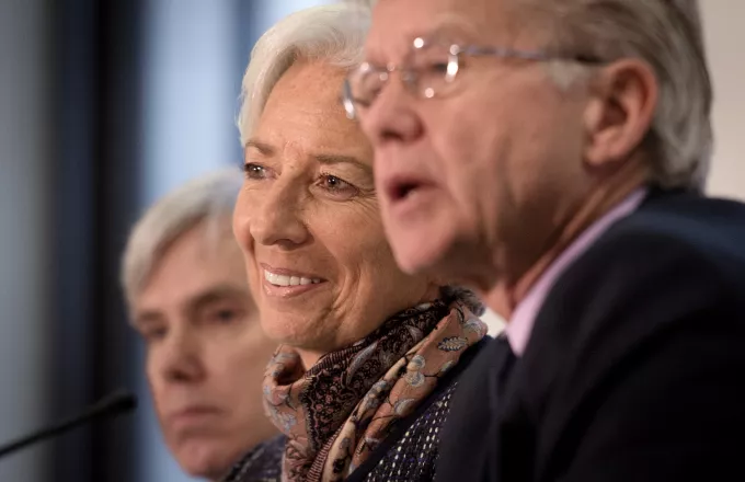 Άμεσες λύσεις για την ενίσχυση των τραπεζών ζητά εκ νέου το ΔΝΤ