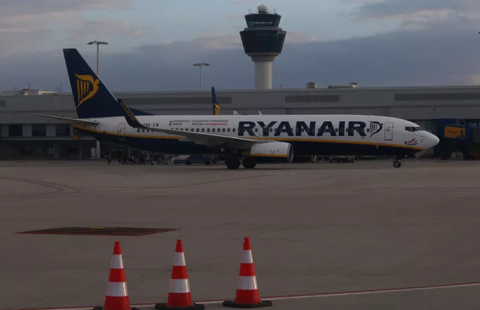 «Συγγνώμη» της Ryanair για το μπάχαλο με την πτήση στην Τιμισοάρα