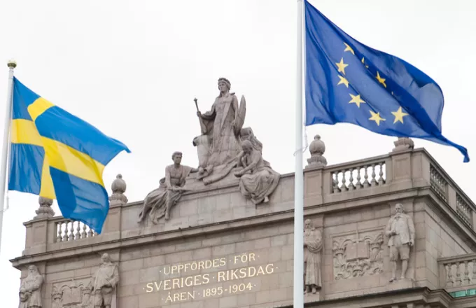 Σε ιστορικό χαμηλό η δημοτικότητα του ευρώ στη Σουηδία