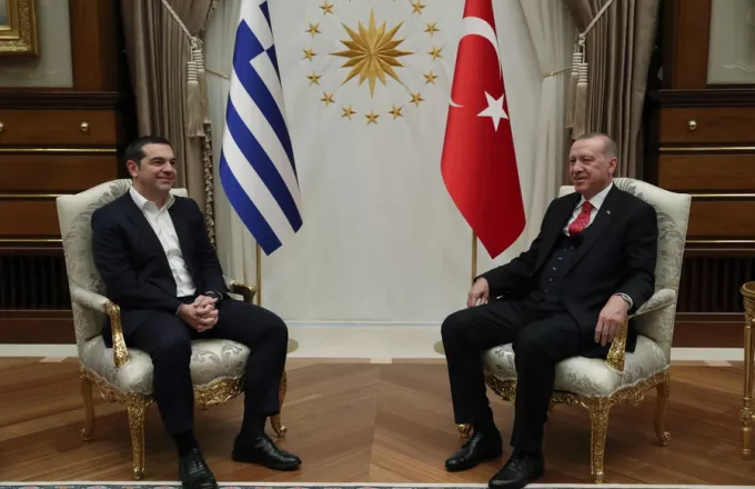 ΝΔ: 5 λόγοι για τους οποίους η επίσκεψη Τσίπρα στην Τουρκία δεν πήγε καλά