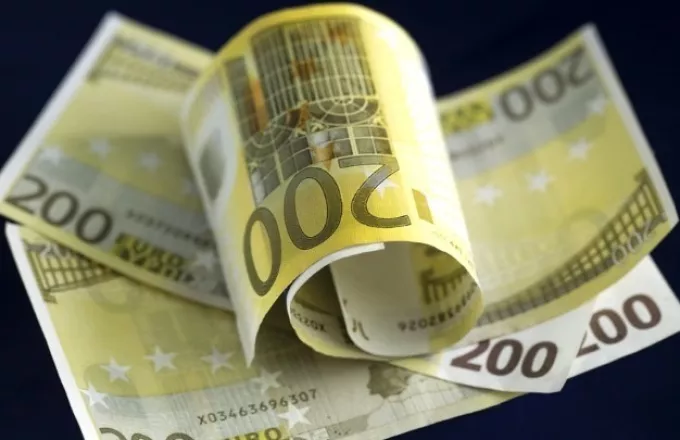 Αξιωματούχος ΕΕ: Δυνατή η χρήση κερδών από ελληνικά ομόλογα για επενδύσεις