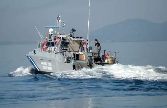 Aντικύθηρα: Επιχείρηση για τον εντοπισμό σκάφους με περίπου 80 πρόσφυγες
