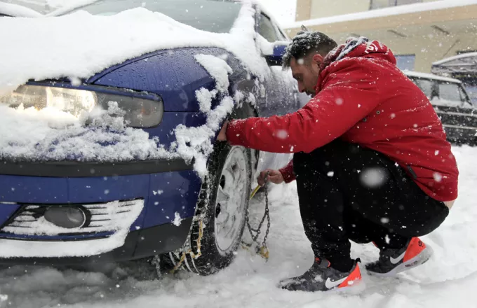 Χειμωνιάτικο σκηνικό στην βόρεια Ελλάδα-Πού χρειάζονται αλυσίδες