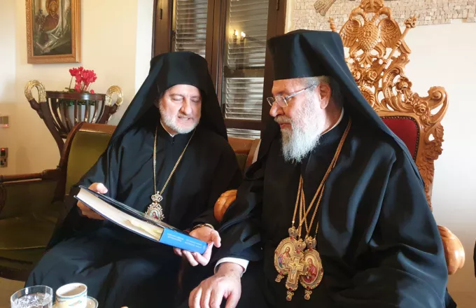 Στήριξη σε Φανάρι με  επιφυλάξεις από την Εκκλησία Κύπρου σε Ουκρανικό