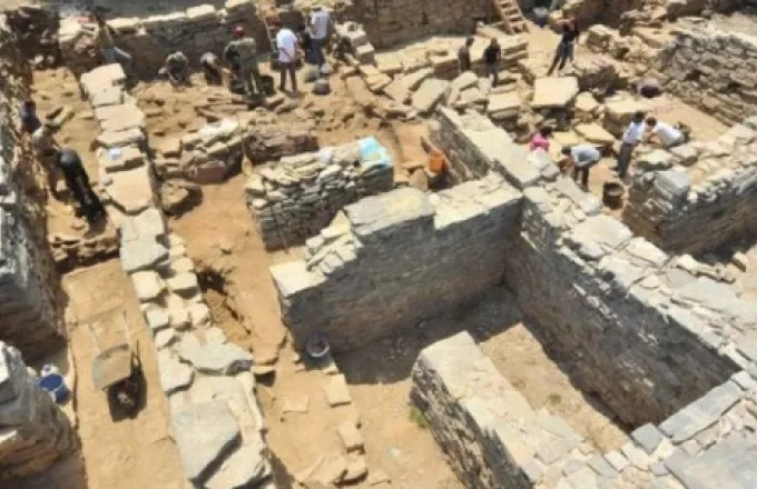 Μεγάλες φθορές προκάλεσαν άγνωστοι σε αρχαίο ανάκτορο στην Κρήτη