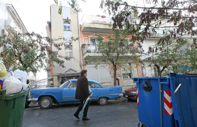 Βρέθηκε νεκρό βρέφος σε κάδο απορριμάτων στην Πετρούπολη