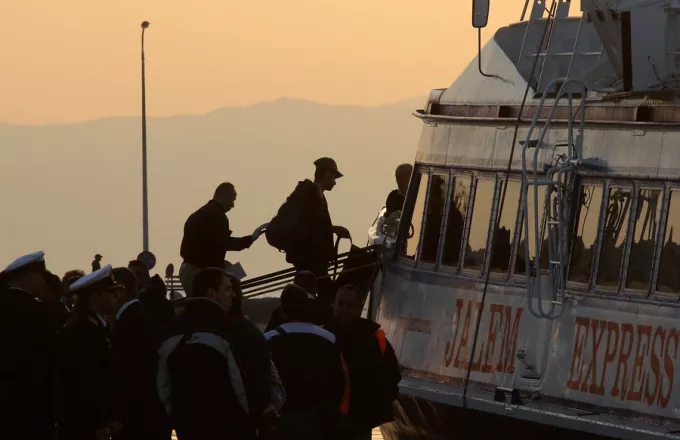 Frontex: Λιγότεροι από 100 μετανάστες ημερησίως στα ελληνικά νησιά το πρώτο μισό του Απριλίου