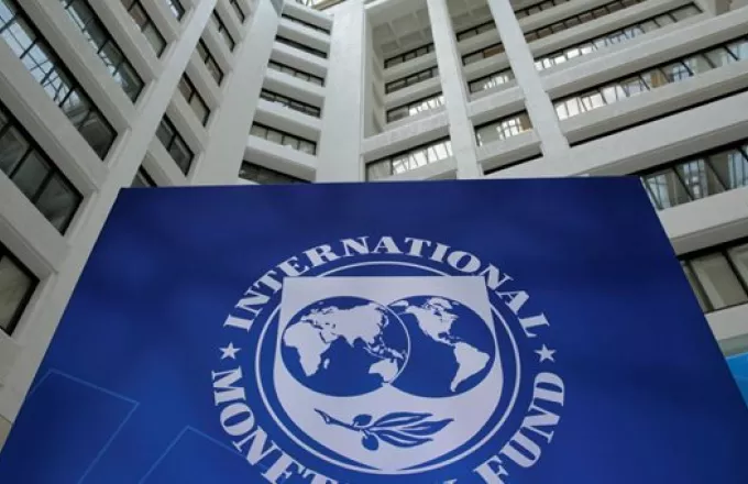 ΔΝΤ: Αβέβαιη η μακροπρόθεσμη βιωσιμότητα του ελληνικού χρέους