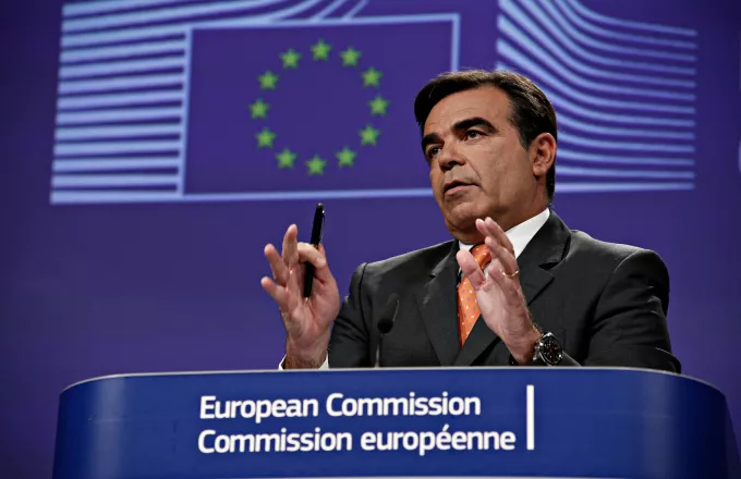 Σχοινάς: Η ΕΕ εργάζεται για την ολοκλήρωση του ελληνικού προγράμματος