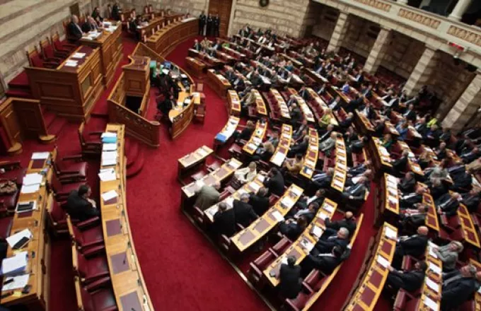 Πώς θα ενημερώσει ο Τσίπρας την ελληνική βουλή για τη συμφωνία στο Σκοπιανό