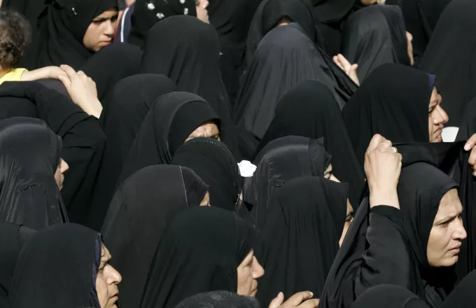 Σαουδάραβας κληρικός: Οι γυναίκες δεν χρειάζεται να φορούν αμπάγια