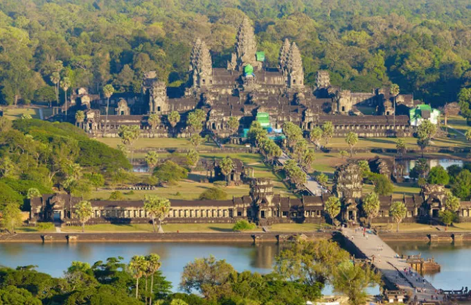 Μεσαιωνικές μεγαλουπόλεις θαμμένες κάτω από τη ζούγκλα ανακαλύφθηκαν στην Καμπότζη