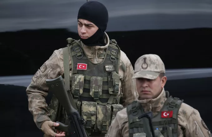 Τουρκία: Νέο μπαράζ συλλήψεων με αφορμή την επιχείρηση στη Συρία