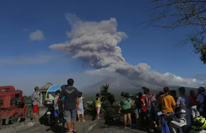 Φιλιππίνες: Νέος συναγερμός για κίνδυνο άμεσης ηφαιστειακής έκρηξης