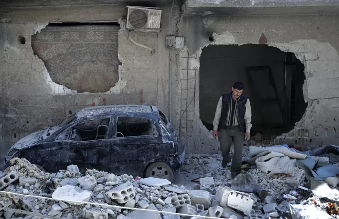 Συρία: O συριακός στρατός βομβάρδισε θέσεις των ανταρτών έξω από τη Δαμασκό