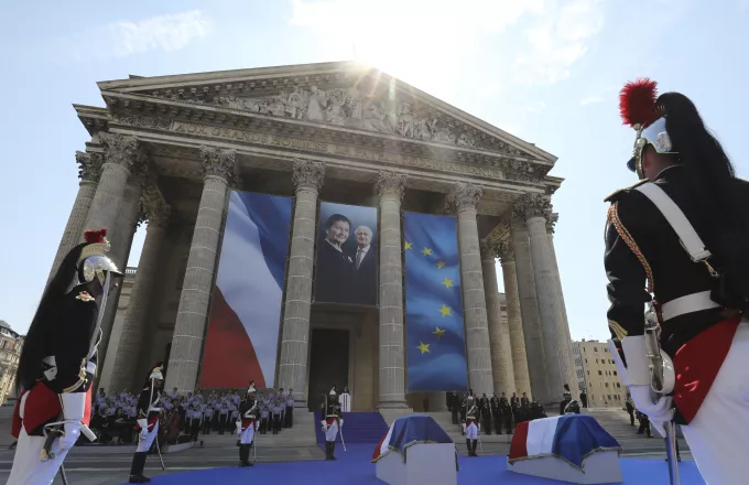 Γαλλία: Στο Πάνθεον των Παρισίων η Σιμόν Βέιλ 