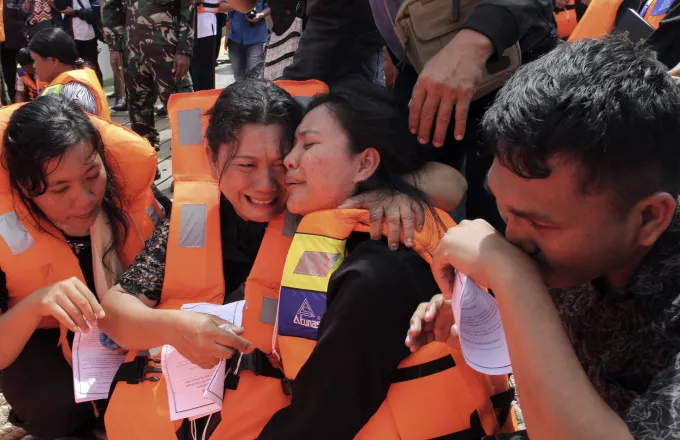 Ινδονησία: Τουλάχιστον 16 νεκροί από νέο ναυάγιο φέριμποτ