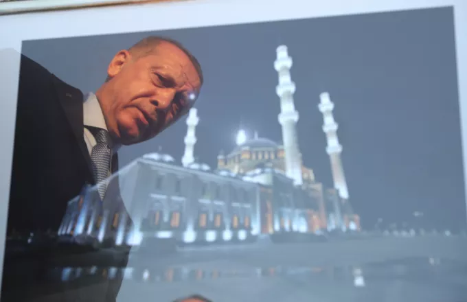 Νέο σποτ του Ερντογάν για τα δύο χρόνια από το αποτυχημένο πραξικόπημα