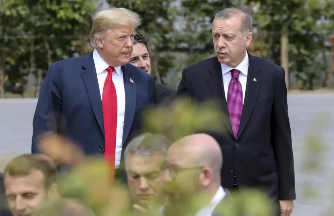Με αντίποινα απειλεί η Τουρκία τις ΗΠΑ μετά τις κυρώσεις στους υπουργούς