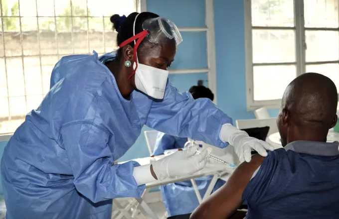 Tέσσερα νέα κρούσματα του ιού Έμπολα καταγράφηκαν στο Κονγκό
