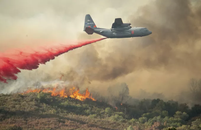 Καλιφόρνια: Mαίνεται η πυρκαγιά στο σύμπλεγμα "Μεντοτσίνο" (Video)