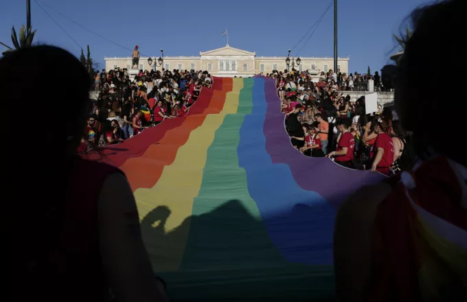 Μαζική συμμετοχή στο 14ο Athens Pride