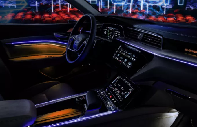 Εντυπωσιακό το εσωτερικό του νέου Audi e-tron