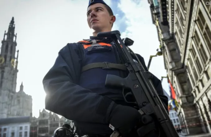 Η Europol προειδοποιεί για δίκτυο 5.000 τρομοκρατών στην Ευρώπη 