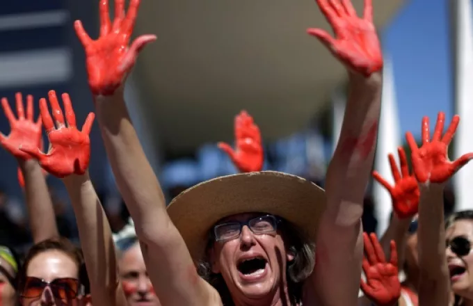 Άκαρπες έρευνες για τους δεκάδες βιαστές που έχουν σοκάρει τη Βραζιλία