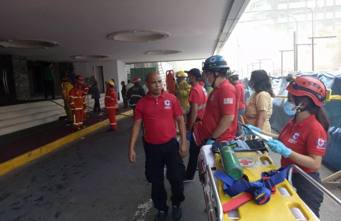Φιλιππίνες: Τέσσερις νεκροί από πυρκαγιά σε ξενοδοχείο στη Μανίλα
