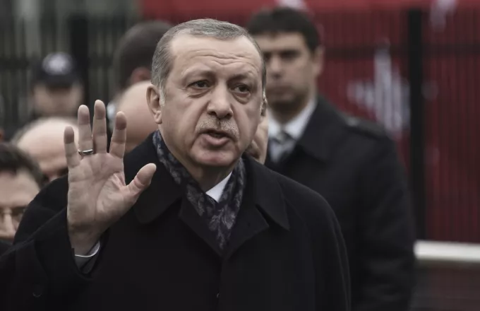 «Νέο χρονοδιάγραμμα για τις τουρκικές βίζες» προτείνει η Άγκυρα στις Βρυξέλλες